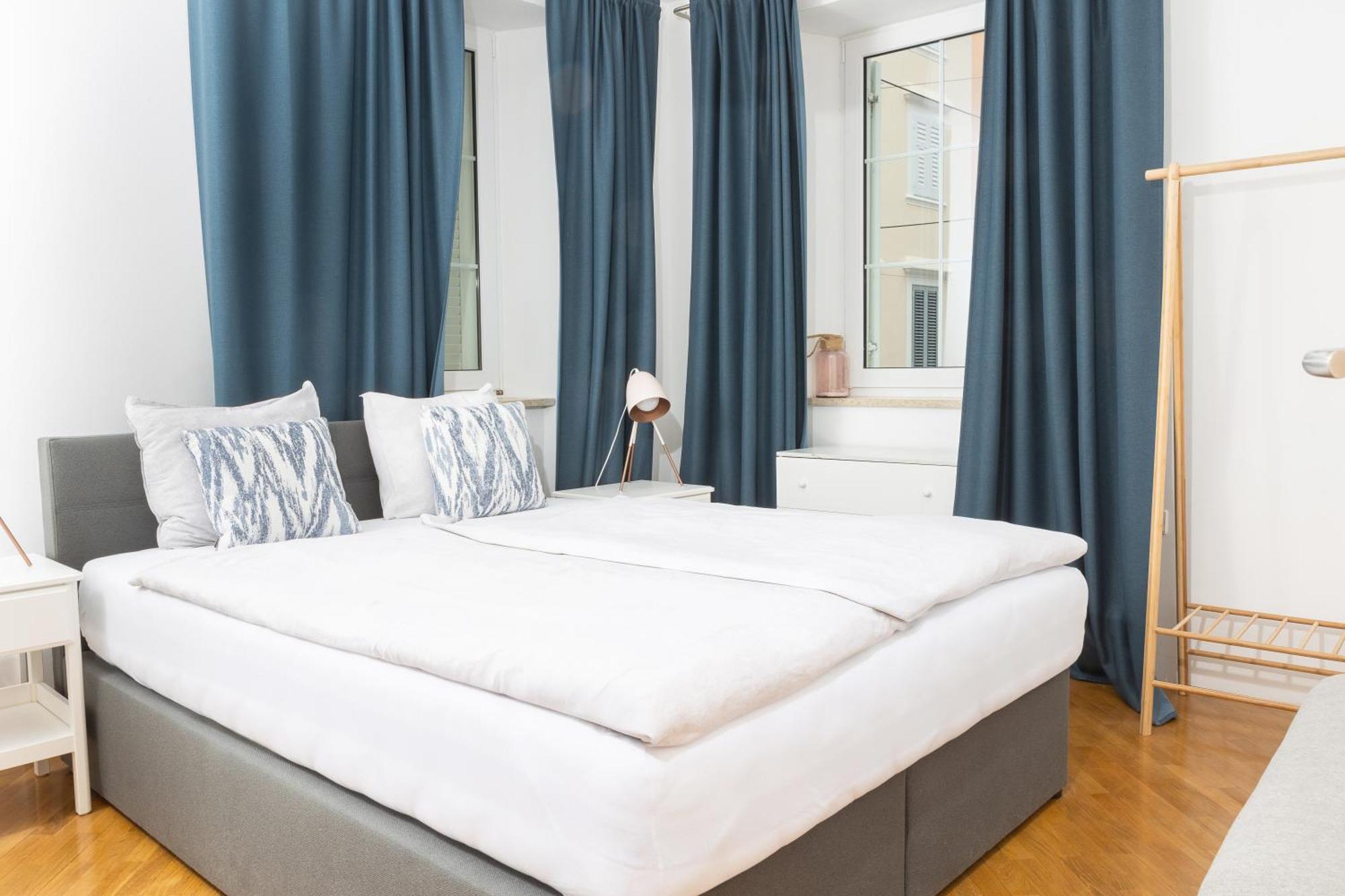 Porthouse Apartments Pirano Esterno foto