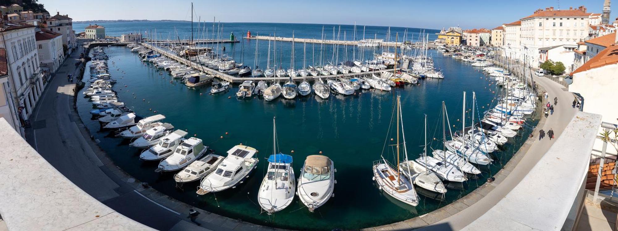 Porthouse Apartments Pirano Esterno foto