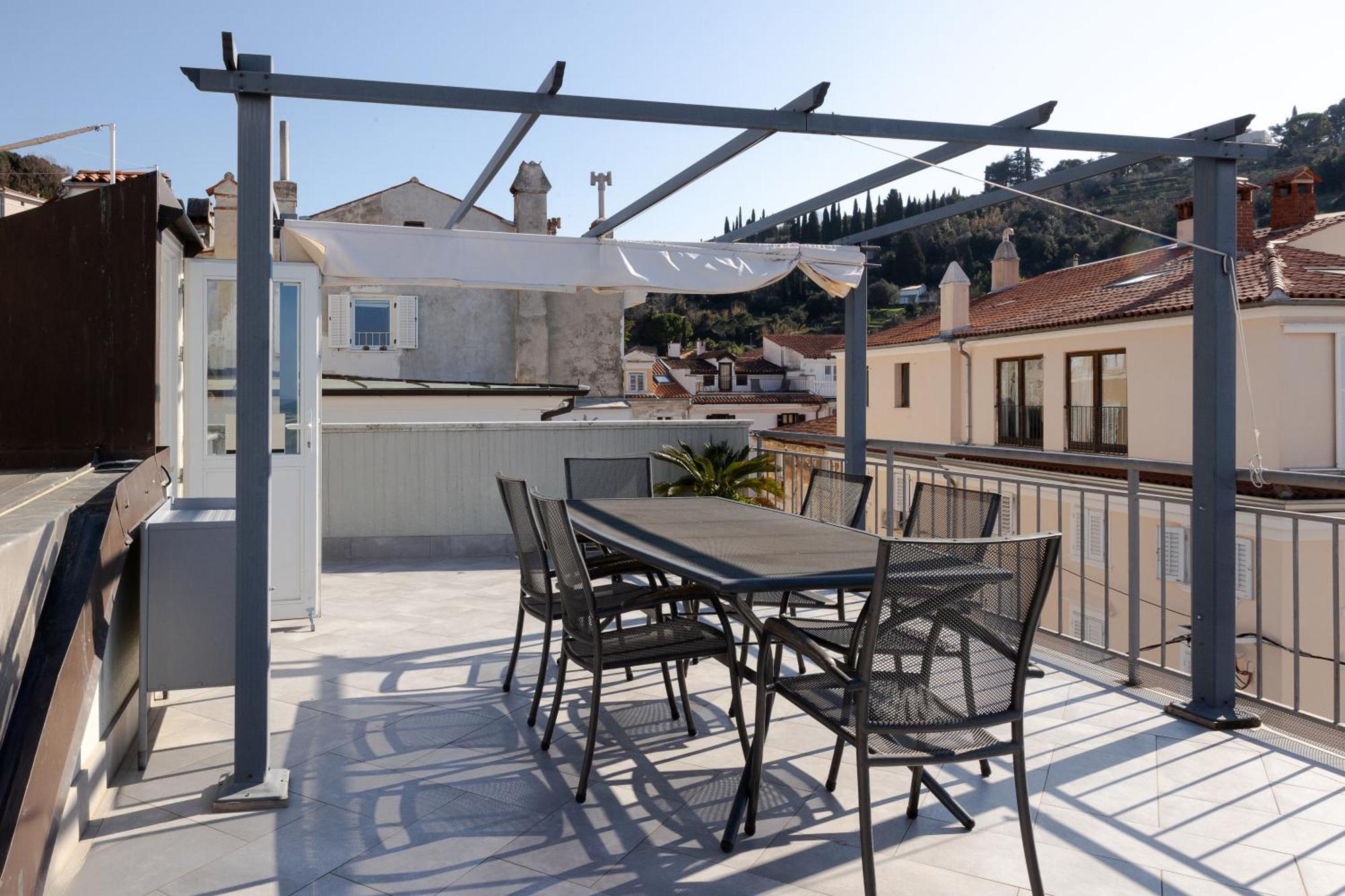 Porthouse Apartments Pirano Esterno foto